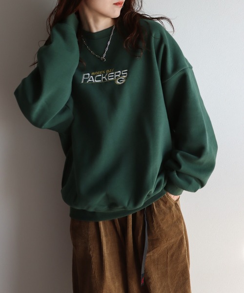 NBA/NFL/NHL/MLB（エヌビーエーエヌエフエルエヌエイチエルエムエルビー）の「GREEN BAY PACKERS NFL チームロゴ刺繍スウェットトレーナー（スウェット・レディース・グリーン/オートミール・M/L）」の7枚目の写真