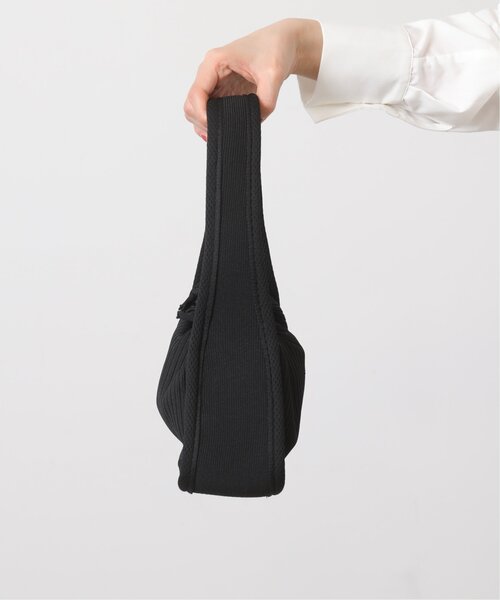 RAY CASSIN(レイカズン)の「ワンショルダーリブバッグ(ハンドバッグ・レディース・ブラック/ブルー/キナリ・FREE)」の9枚目の写真