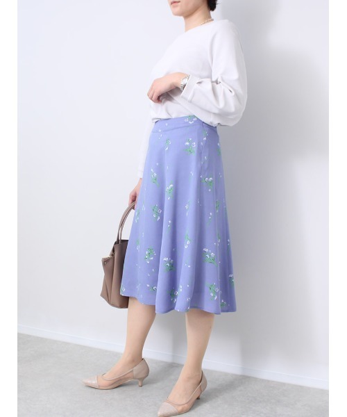 fleur by mint breeze(フルールバイミントブリーズ)の「【L~5L 大きいサイズ】花柄フレアスカート(スカート・レディース・サックスブルー/ネイビー・3L/4L/5L/LL/L)」の17枚目の写真