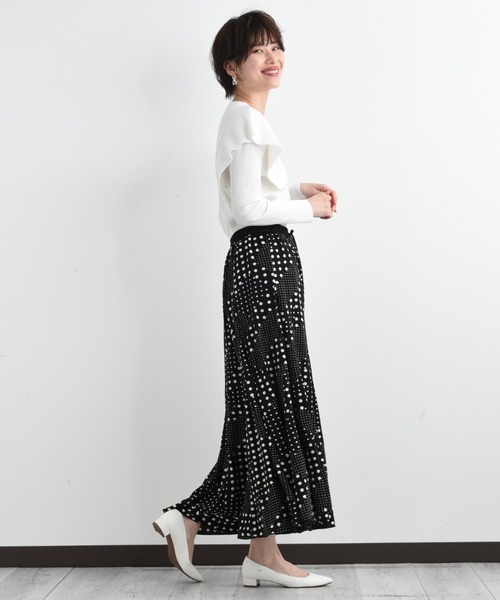 anana（アナナ）の「【anana】ギャラクシーリブショルダーフリルトップス（Tシャツ/カットソー・レディース・ホワイト/ネイビー・FREE）」の12枚目の写真