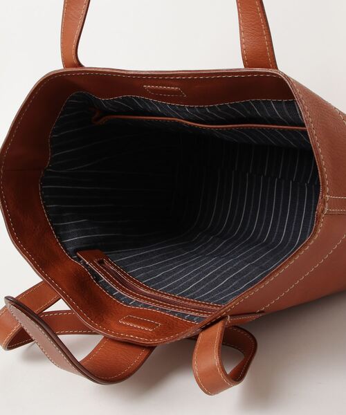 FOSSIL(フォッシル)の「フォッシル トートバッグ レディース レザー コニャック A4収納可 ZB1826222(トートバッグ・レディース・レンガ・FREE)」の6枚目の写真