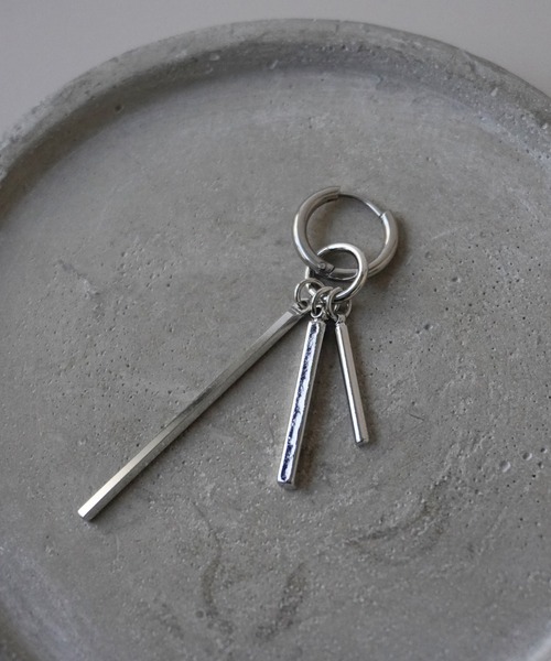 デザインフープピアス(片耳) 4INT. ピアス デザイン フープピアス(片耳用) / サージカル