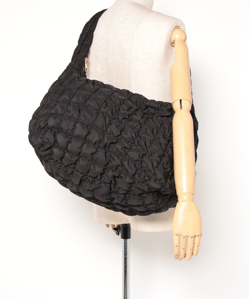 HALEY PESCA（ヘーリーペスカ）の「HALEY PESCA/大容量ボリュームショルダーバッグ（ショルダーバッグ・レディース・ホワイト/ブラック・FREE）」の20枚目の写真