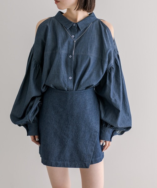 mystic(ミスティック)の「【リバイバルアイテム!】肩開きデニムシャツ(シャツ/ブラウス・レディース・ネイビー/ブルー・FREE)」の6枚目の写真