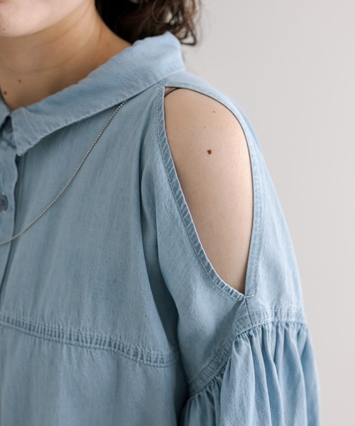 mystic(ミスティック)の「【リバイバルアイテム!】肩開きデニムシャツ(シャツ/ブラウス・レディース・ネイビー/ブルー・FREE)」の14枚目の写真