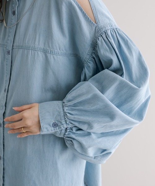 mystic(ミスティック)の「【リバイバルアイテム!】肩開きデニムシャツ(シャツ/ブラウス・レディース・ネイビー/ブルー・FREE)」の5枚目の写真