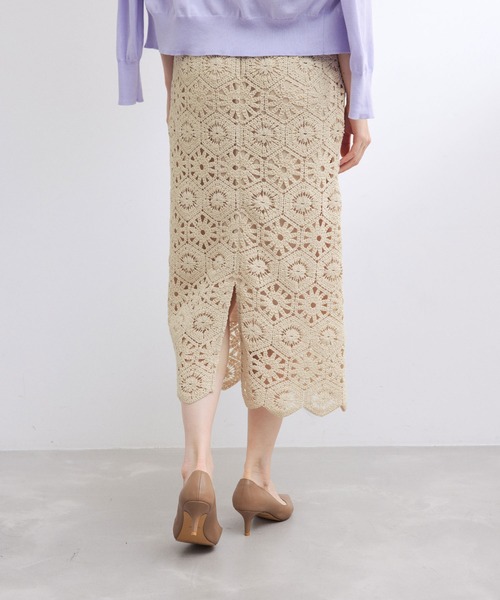 ROPE'（ロペ）の「カットワークフラワーレースタイトスカート/セットアップ対応（スカート・レディース・ブラック/キナリ・38）」の18枚目の写真