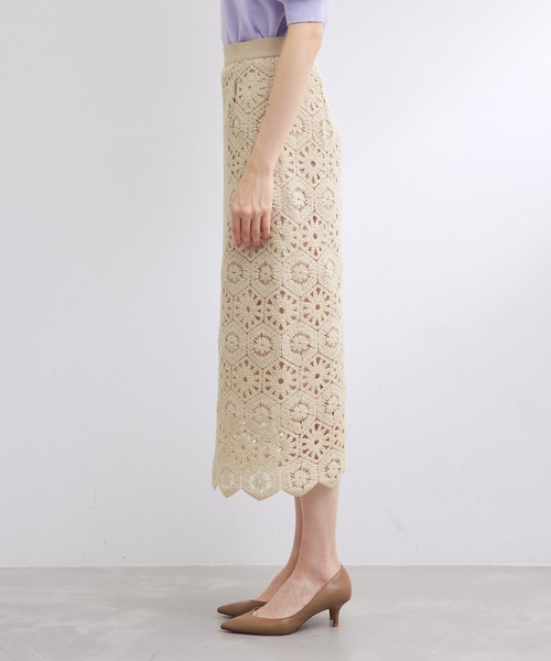 ROPE'（ロペ）の「カットワークフラワーレースタイトスカート/セットアップ対応（スカート・レディース・ブラック/キナリ・38）」の20枚目の写真