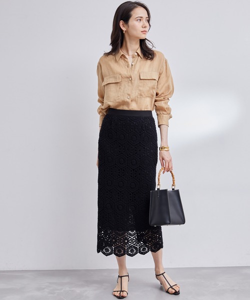 ROPE'（ロペ）の「カットワークフラワーレースタイトスカート/セットアップ対応（スカート・レディース・ブラック/キナリ・38）」の8枚目の写真