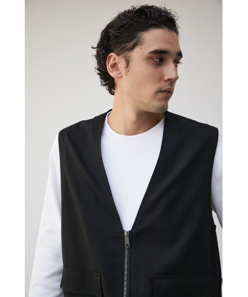 AZUL by moussy（アズールバイマウジー）の「DRIVERS ZIP VEST/ドライバーズジップベスト（ベスト・メンズ・グレー/ブラック・FREE）」の3枚目の写真