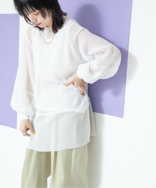 Eimee Law(エイミーロウ)の「シアープリーツ楊柳トップス(シャツ/ブラウス・レディース・ライトグレー/オフホワイト/ブラック/ライトベージュ・38)」の7枚目の写真