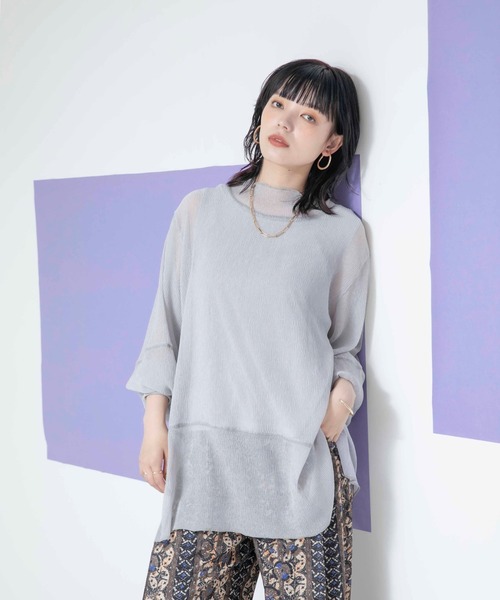 Eimee Law(エイミーロウ)の「シアープリーツ楊柳トップス(シャツ/ブラウス・レディース・ライトグレー/オフホワイト/ブラック/ライトベージュ・38)」の20枚目の写真