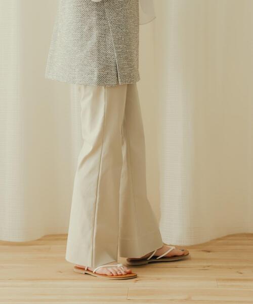 SENSE OF PLACE by URBAN RESEARCH(センスオブプレイスバイアーバンリサーチ)の「ストレッチセミフレアパンツ(その他パンツ・レディース・モカ/ライトベージュ/ブラック・TALL/MEDIUM/SMALL/LARGE/X-SMALL)」の5枚目の写真