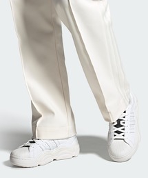 adidas（アディダス）の「SST Millencon / 厚底スニーカー