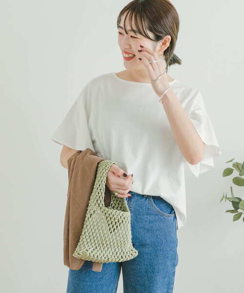 ITEMS URBANRESEARCH（アイテムズ アーバンリサーチ）の「シルケットライクフレアプルオーバー（Tシャツ/カットソー・レディース・オフホワイト/ブラック/ブルー/モカ・FREE）」の8枚目の写真