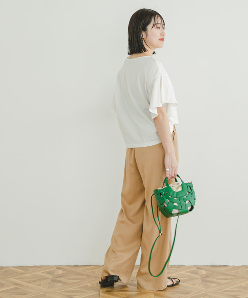 ITEMS URBANRESEARCH（アイテムズ アーバンリサーチ）の「シルケットライクフレアプルオーバー（Tシャツ/カットソー・レディース・オフホワイト/ブラック/ブルー/モカ・FREE）」の22枚目の写真