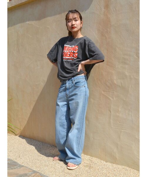 Ungrid(アングリッド)の「ツアーロゴルーズTee(Tシャツ/カットソー・レディース・オフホワイト/オレンジ/ブルー/チャコールグレー/イエロー・FREE)」の8枚目の写真