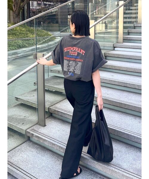 Ungrid(アングリッド)の「ツアーロゴルーズTee(Tシャツ/カットソー・レディース・オフホワイト/オレンジ/ブルー/チャコールグレー/イエロー・FREE)」の19枚目の写真