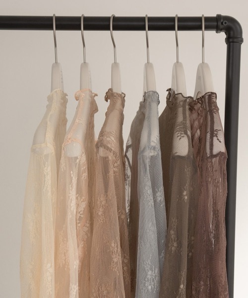 lawgy(ラウジー)の「see through lace tops(Tシャツ/カットソー・レディース・アイボリー/ベージュ/ピンクベージュ/ブラウン/カーキ系/ブルー系・FREE)」の18枚目の写真