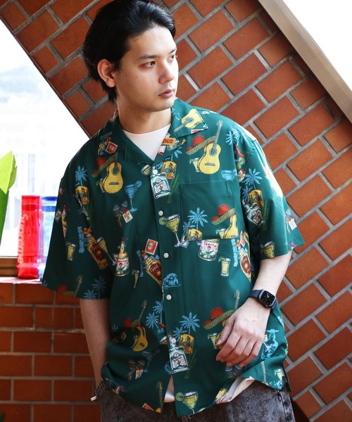 ８(eight)（エイト）の「とろみ半袖シャツ（シャツ/ブラウス・メンズ・ブラック系その他/ホワイト系その他2/ホワイト系その他4/ブラック系その他3/ブラック系その他5/ホワイト系3/ホワイト系その他5/ホワイト系その他7/ブラック系その他2/ホワイト系1/グレー系その他/イエロー系その他/ブラック系その他4/ブラック系その他6/テラコッタ/ブラック系その他7/ホワイト系その他3/ホワイト系2/グリーン系その他/ホワイト系その他6/ホワイト系その他・X-LARGE/MEDIUM/LARGE）」の21枚目の写真