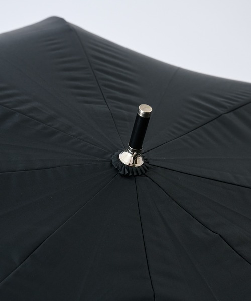COLONY 2139（コロニートゥーワンスリーナイン）の「UV無地コーティング傘（長傘・メンズ・ダークグレー/ブラック/ネイビー・FREE）」の7枚目の写真