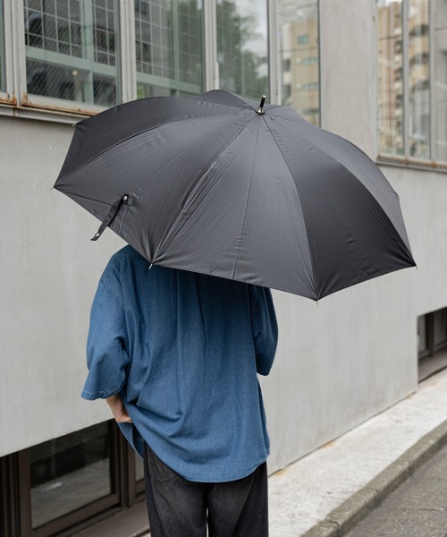 COLONY 2139（コロニートゥーワンスリーナイン）の「UV無地コーティング傘（長傘・メンズ・ダークグレー/ブラック/ネイビー・FREE）」の17枚目の写真