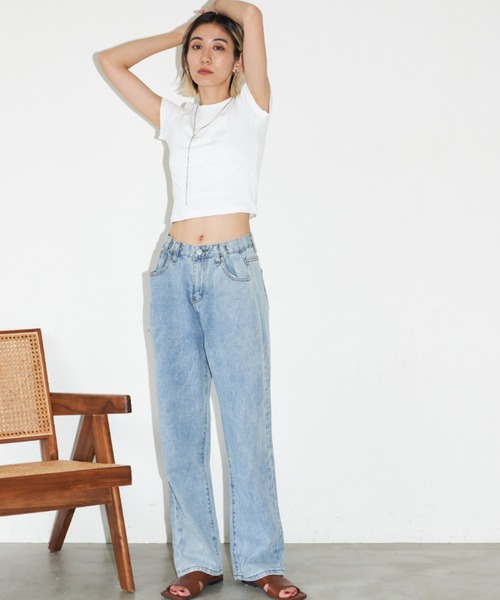 Auntie Rosa Holiday（アンティローザホリデー）の「ハイライズホックワイドデニム（デニムパンツ・レディース・ブルー・SMALL/MEDIUM）」の6枚目の写真