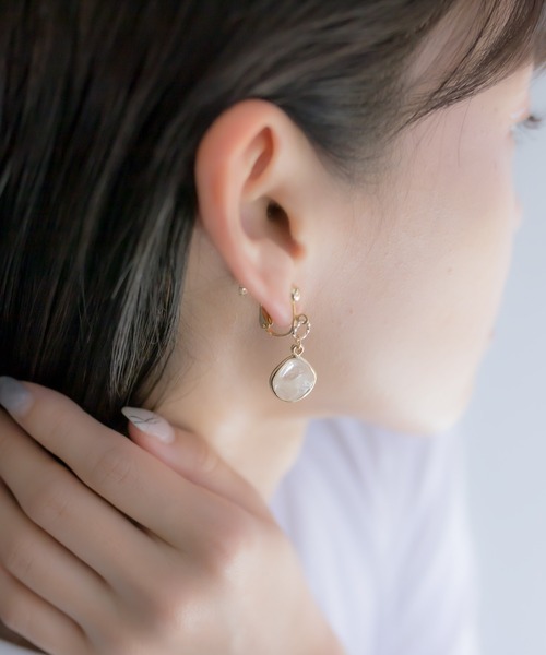 ear PAPILLONNER(イアパピヨネ)の「《WEB限定》クリスタルエポイヤリング(イヤリング・レディース・シルバー/ゴールド・FREE)」の16枚目の写真