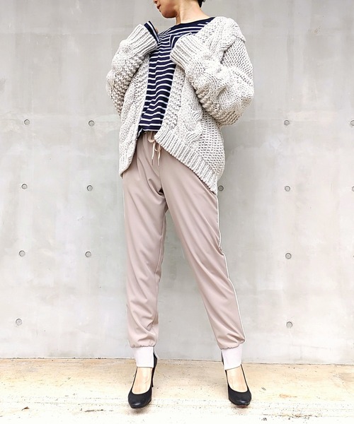 Q（キュー）の「ハンドケーブルカーディガン（カーディガン/ボレロ・レディース・ライトグレー・MEDIUM）」の19枚目の写真