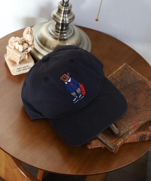 TESTIFY(テスティファイ)の「TESTIFY クマ刺繍キャップ カジュアル ユニセックス 動物柄/Summer Bear Cap(キャップ・レディース・ベージュ/ネイビー/ブラック/ブルー/ブラック系その他/ホワイト/ホワイト系その他/インディゴブルー/ブルー系その他/ブラック系/チャコールグレー/ピンク/ベージュ系その他/ブラック系その他2/ネイビー系・FREE)」の6枚目の写真