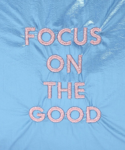 LOWRYS FARM(ローリーズファーム)の「ロゴトートBAG 965748(トートバッグ・レディース・シルバー/ブルー/アイボリー/ブラック/オレンジ/シルバー系その他/グリーン/シルバー系その他2/ブルー系その他・FREE)」の18枚目の写真