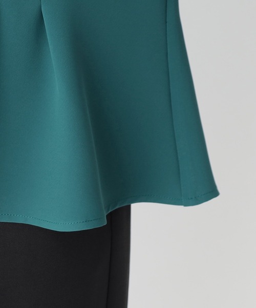 OPAQUE.CLIP（オペークドットクリップ）の「◆フレアスリーブペプラムブラウス【洗濯機洗い可】（シャツ/ブラウス・レディース・グリーン/ブラック/オフホワイト・42/36/38/40）」の22枚目の写真