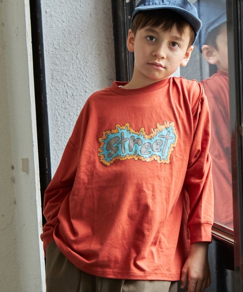 PAIRMANON STREET（ペアマノンストリート）の「【PAIRMANON STREET】【かぞくおそろい】ビッグシルエット 長袖プリントTシャツ（Tシャツ/カットソー・キッズ・ホワイト系その他2/ブラック系その他4/パープル系その他/ブラック系その他3/レッド系その他/グリーン系その他3/ブルー系その他/ホワイト系その他/ベージュ系その他2/マスタード/ブルー系その他2/ブラック系その他/ブラック系その他2/ベージュ系その他/ブルー系その他3/テラコッタ/グリーン系その他/オレンジ系その他/イエロー系その他/グリーン系その他2・90/150/130/140/100/110/120）」の19枚目の写真