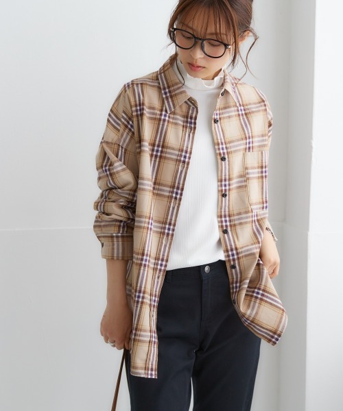 nissen（ニッセン）の「細リブハイネックカットソートップス（Tシャツ/カットソー・レディース・ホワイト×ブラック/ブラウン系/ネイビー/オフホワイト/コーラル/サックスブルー/ブラック/ライトグレー/グリーン系/ネイビー×ホワイト・LL/S/L/M/3L）」の16枚目の写真