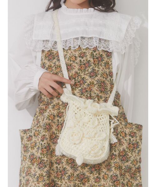 merry jenny(メリージェニー)の「おはなニットポシェット(ハンドバッグ・レディース・アイボリー/ブラック/ピンク・FREE)」の4枚目の写真