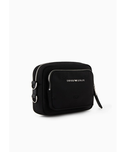 EMPORIO ARMANI（エンポリオアルマーニ）の「【エンポリオ アルマーニ】Armani Sustainability Values ショルダーバッグ リサイクルナイロン製 オールオーバーイーグルスタンプ刺繍（ショルダーバッグ・メンズ・ブラック・FREE）」の8枚目の写真