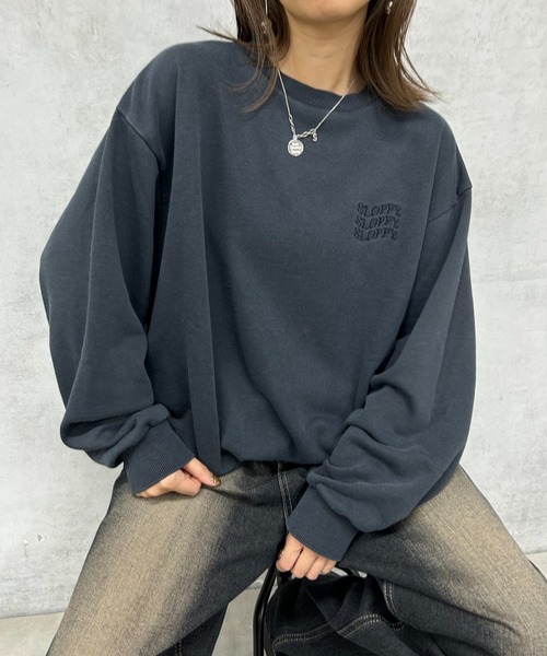 WHO'S WHO gallery（フーズフーギャラリー）の「【SLOPPY/スロッピー】ピグメントクルースウェット（スウェット・レディース・チャコールグレー/ホワイト/ネイビー・FREE）」の10枚目の写真