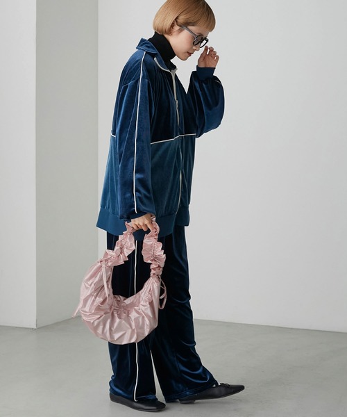 forksy.（フォルクシー）の「【forksy.】メタリックシャーリングショルダーバッグ（ショルダーバッグ・レディース・ピンク/ブラック/シルバー/ゴールド・FREE）」の19枚目の写真