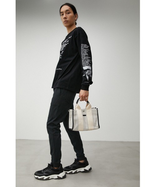 AZUL by moussy(アズールバイマウジー)の「スクエアキャンバストートバッグ(トートバッグ・メンズ・ブラック/オフホワイト・FREE)」の22枚目の写真