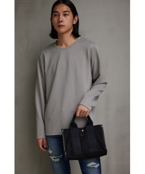 AZUL by moussy(アズールバイマウジー)の「スクエアキャンバストートバッグ(トートバッグ・メンズ・ブラック/オフホワイト・FREE)」の8枚目の写真