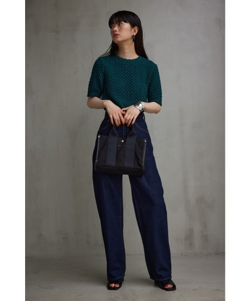 AZUL by moussy(アズールバイマウジー)の「スクエアキャンバストートバッグ(トートバッグ・メンズ・ブラック/オフホワイト・FREE)」の11枚目の写真