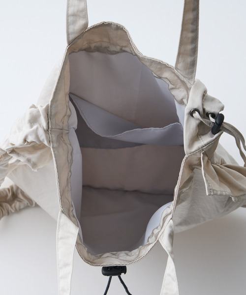 CIAOPANIC TYPY（チャオパニックティピー）の「フリルギャザー2WAYBAG（ショルダーバッグ・レディース・シャンパン/ピンク/ブラック/シルバー・ONE SIZE）」の19枚目の写真