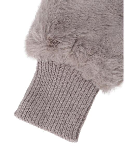 Te chichi TERRASSE（テチチテラス）の「ファードッキンググローブ（手袋・レディース・モカ/オフホワイト・F）」の9枚目の写真