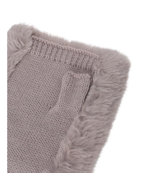 Te chichi TERRASSE（テチチテラス）の「ファードッキンググローブ（手袋・レディース・モカ/オフホワイト・F）」の10枚目の写真