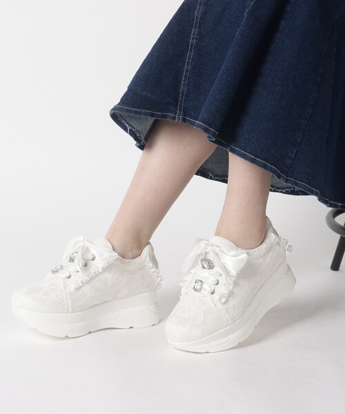 cs T&P（シーエスティーアンドピー）の「◆厚底キラキラストーン付きスニーカー（スニーカー・レディース・ブラック/ホワイト・M/LL/S/L）」の8枚目の写真