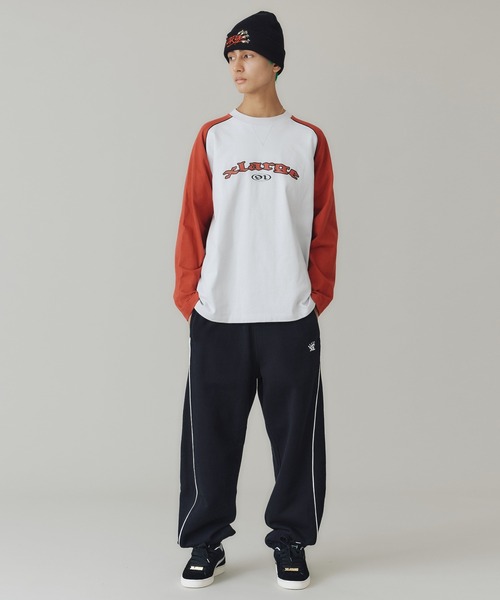 XLARGE(エクストララージ)の「EMBROIDERED LOGO PIPING SWEATPANTS(スウェットパンツ・メンズ・グリーン/ネイビー/ブラック・M/L/XL/S)」の12枚目の写真