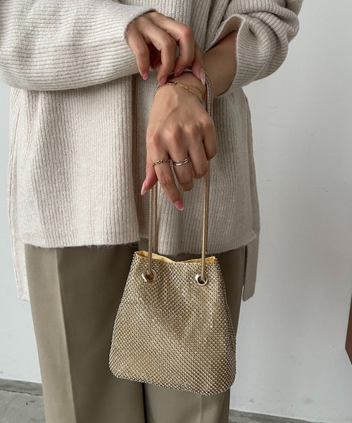 210nouve(トゥージュヌーブ)の「スパンコールミニショルダーバッグ(ショルダーバッグ・レディース・シルバー/ゴールド/ブラック・FREE)」の3枚目の写真
