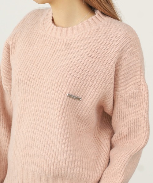 Chick(チック)の「MEDIUM CREW NECK KNIT / ミディ丈クルーカラーニット(ニット/セーター・レディース・ピンク/オフホワイト/グレー・FREE)」の17枚目の写真