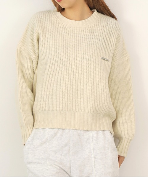 Chick(チック)の「MEDIUM CREW NECK KNIT / ミディ丈クルーカラーニット(ニット/セーター・レディース・ピンク/オフホワイト/グレー・FREE)」の10枚目の写真