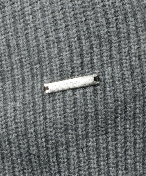 Chick(チック)の「MEDIUM CREW NECK KNIT / ミディ丈クルーカラーニット(ニット/セーター・レディース・ピンク/オフホワイト/グレー・FREE)」の5枚目の写真